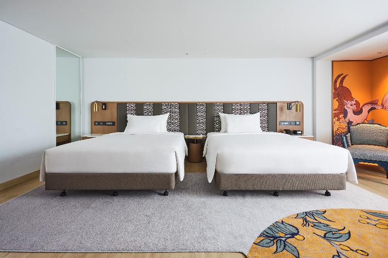 Montien Hotel Surawong Bangkok - Oda