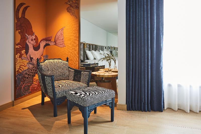 Montien Hotel Surawong Bangkok - Oda