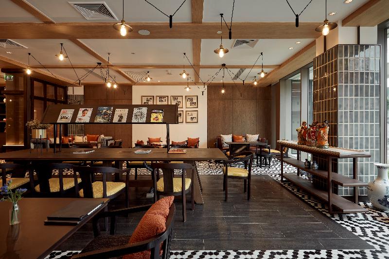 Montien Hotel Surawong Bangkok - Restoran