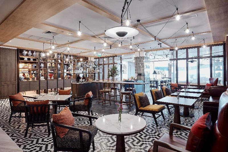 Montien Hotel Surawong Bangkok - Restoran