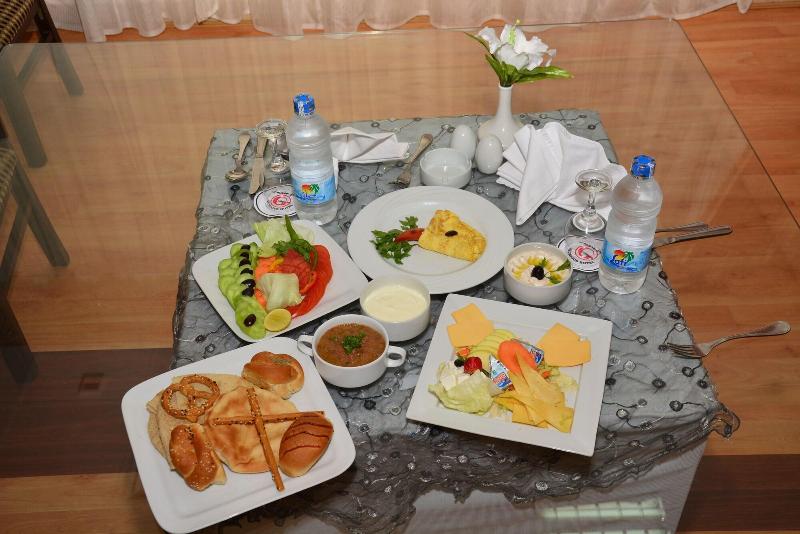 Glorious Hotel - Restoran
