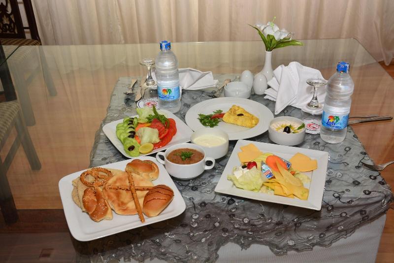 Glorious Hotel - Restoran