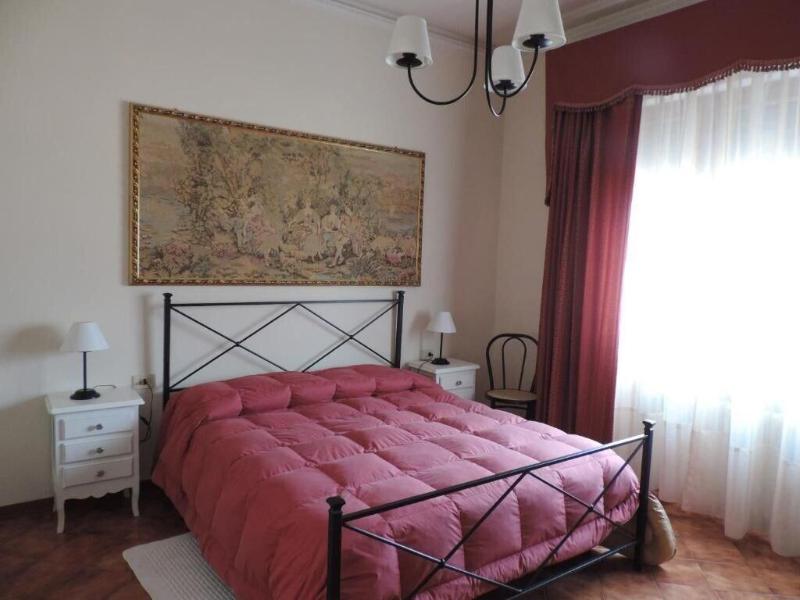 Chiantirooms Guesthouse - Oda