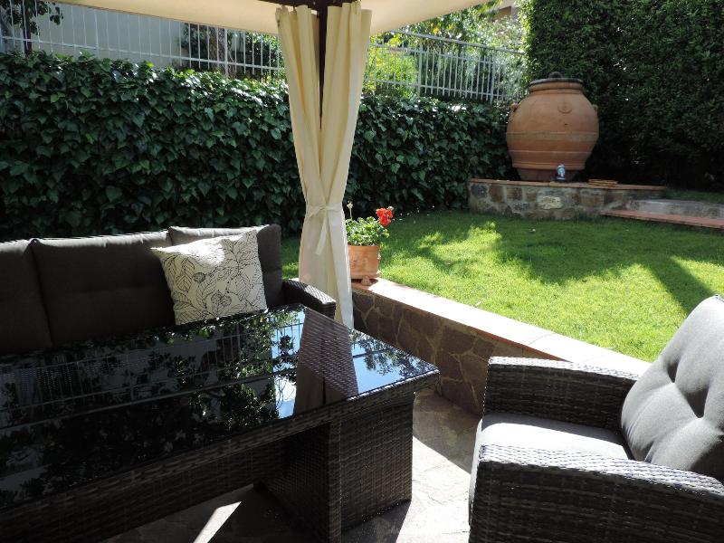 Chiantirooms Guesthouse - Teras