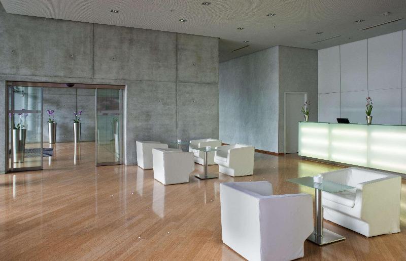 INNSIDE Munchen Parkstadt Schwabing - Lobi