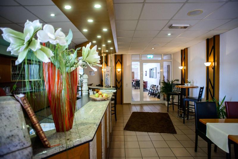 City Hotel Aschersleben - Lobi