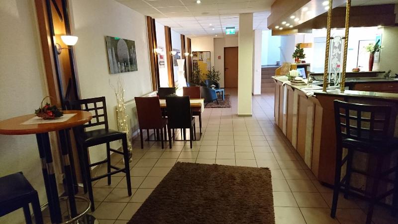 City Hotel Aschersleben - Lobi
