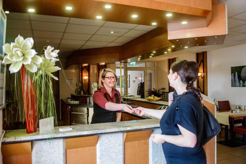 City Hotel Aschersleben - Lobi