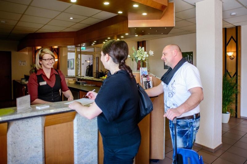City Hotel Aschersleben - Lobi