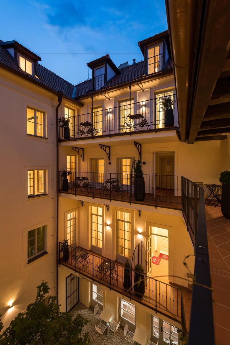 Old Royal Post Hotel - Lobi