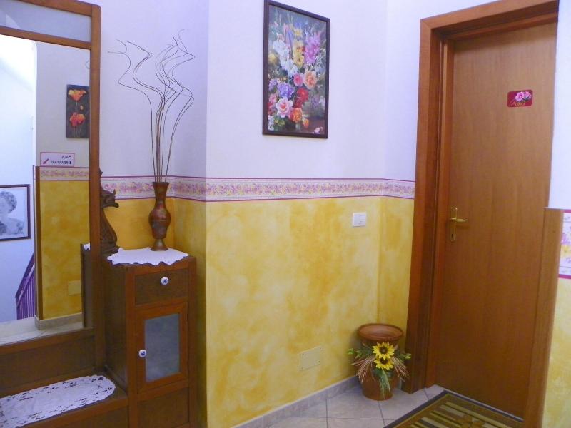Cloris Guest House - Lobi