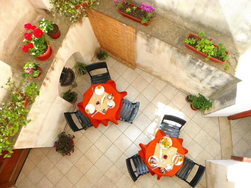 Cloris Guest House - Oda