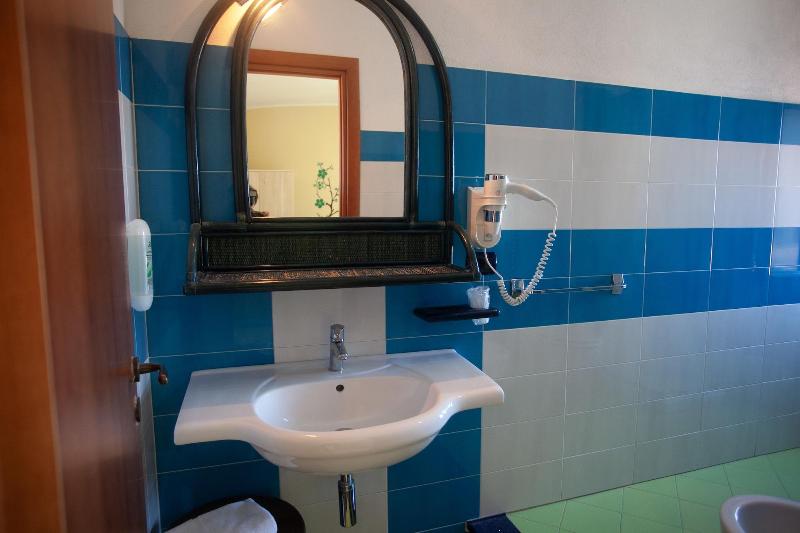 Oldwell Hotel - Oda