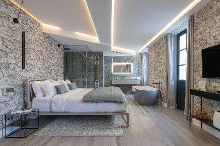 Le Dortoir Multi Storey Luxury Suites