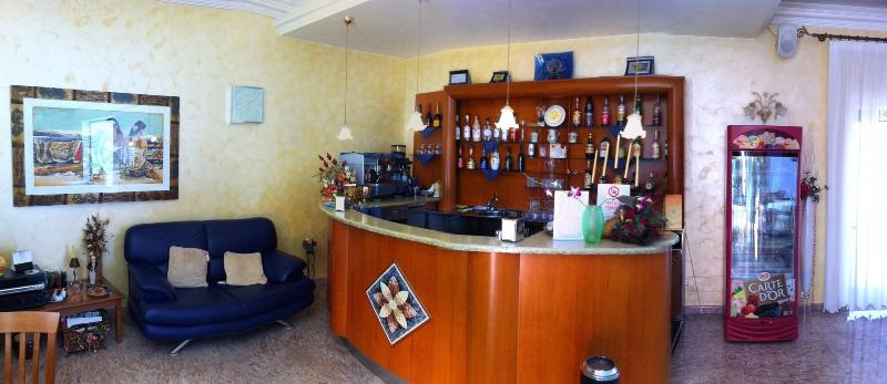 Cordial Hotel - Bar
