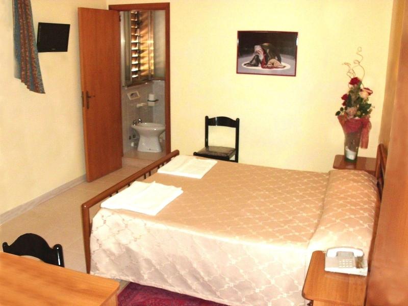 Cordial Hotel - Oda