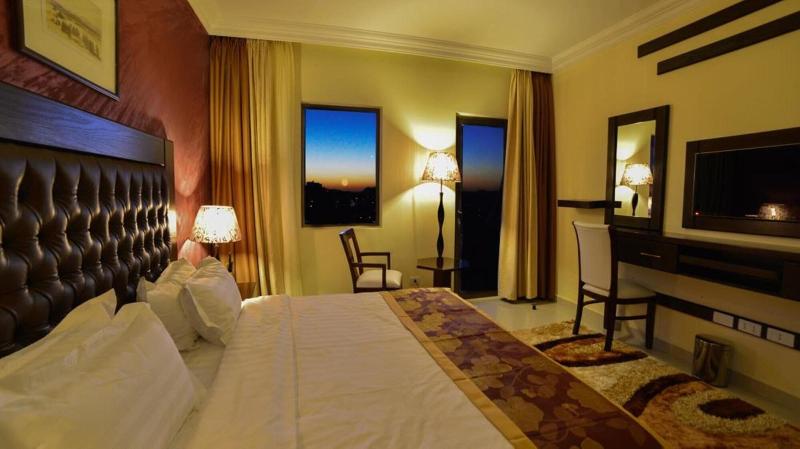 P Quattro Relax Hotel - Genel