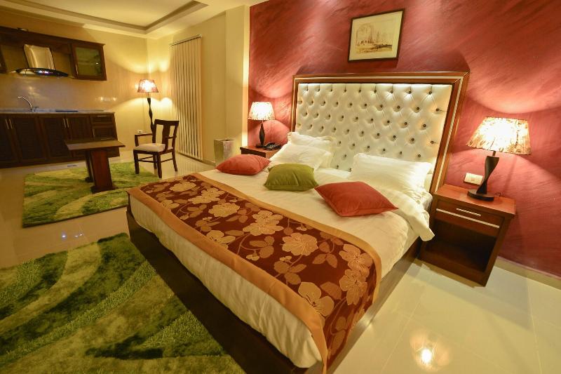 P Quattro Relax Hotel - Oda