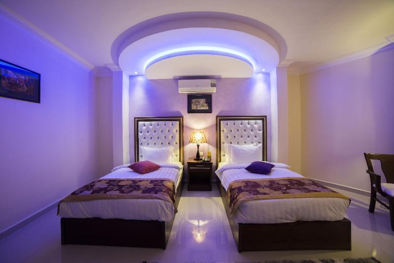 P Quattro Relax Hotel - Oda