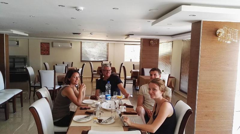 P Quattro Relax Hotel - Restoran