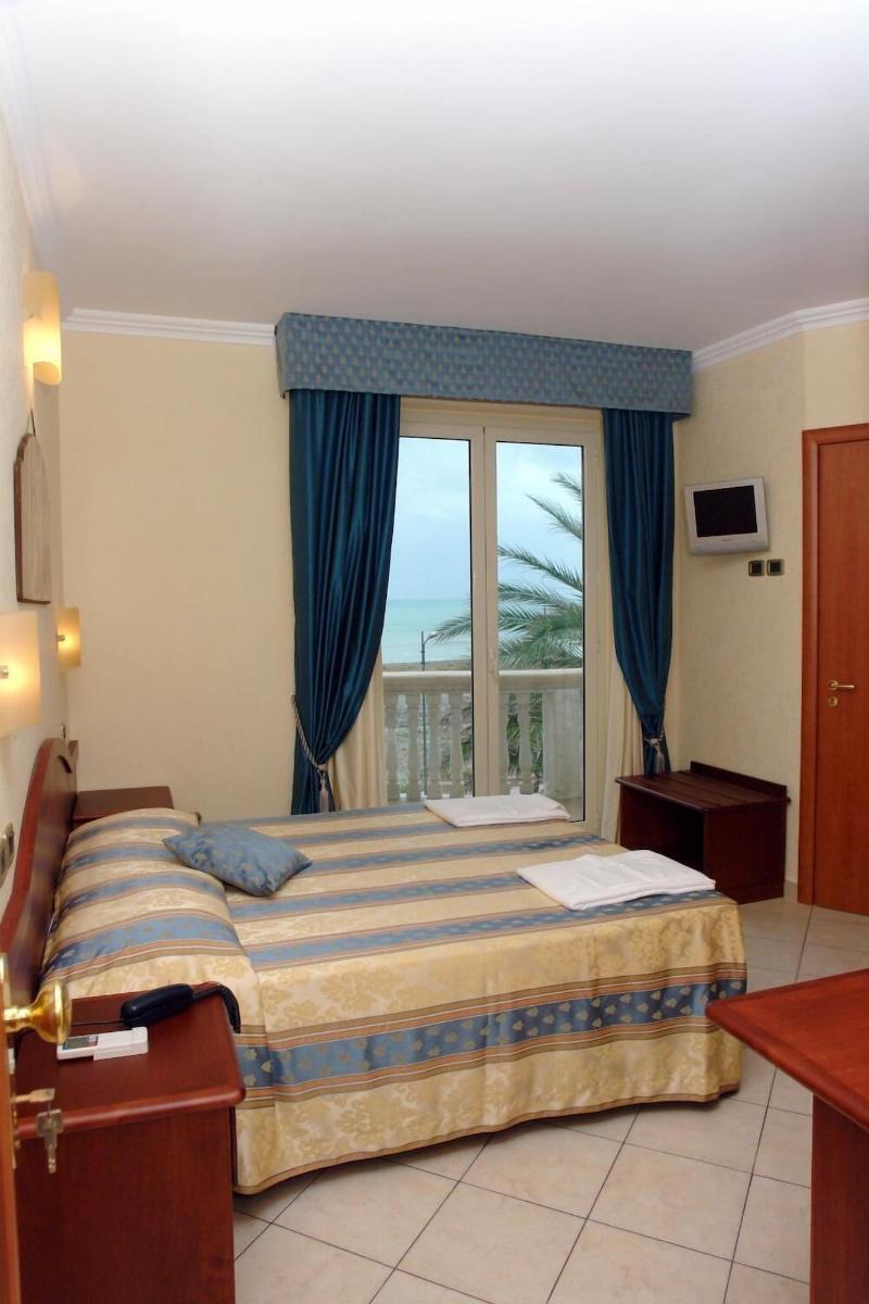 Hotel Cridda - Oda