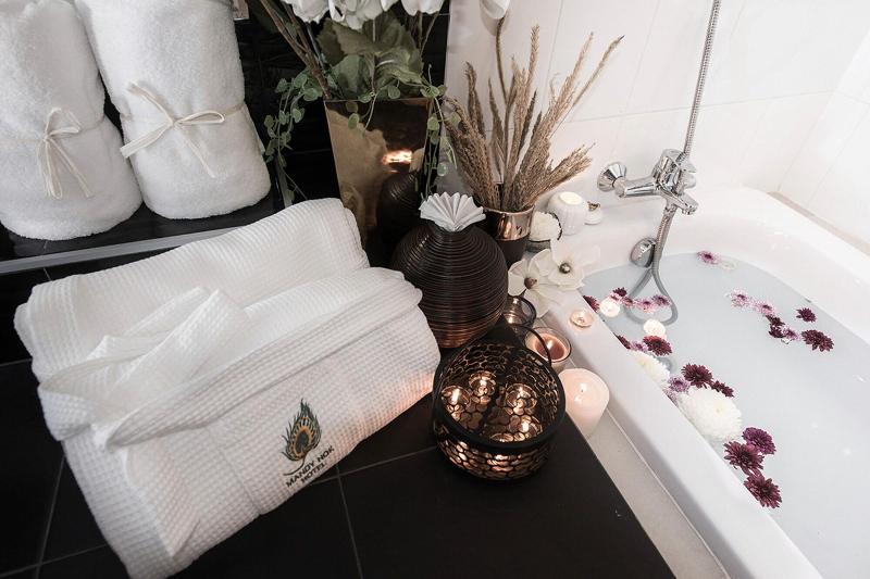 Mandy Nok Hotel - Oda