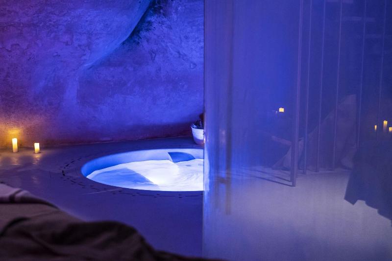 Paragon 700 Boutique Hotel & SPA - Aktivite