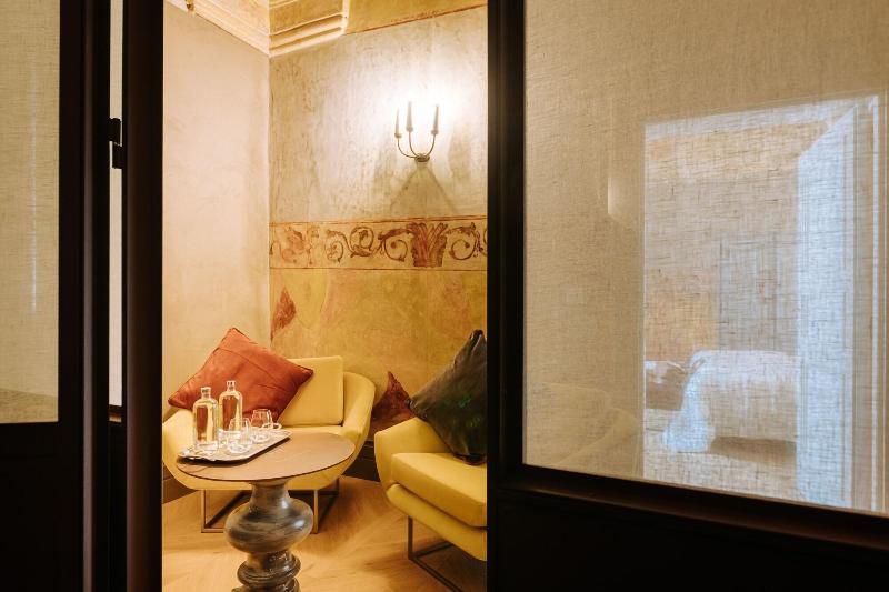 Paragon 700 Boutique Hotel & SPA - Genel