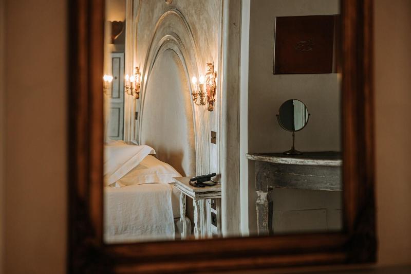 Paragon 700 Boutique Hotel & SPA - Oda