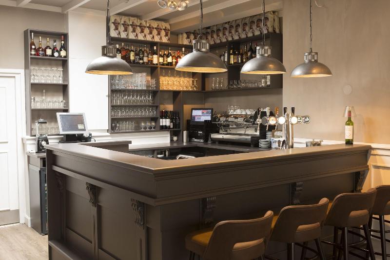 Hotel De Hoeve Van Nunspeet - Bar
