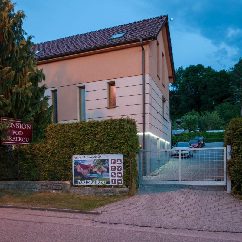 Hotel Garni Pod Skalkou - Genel