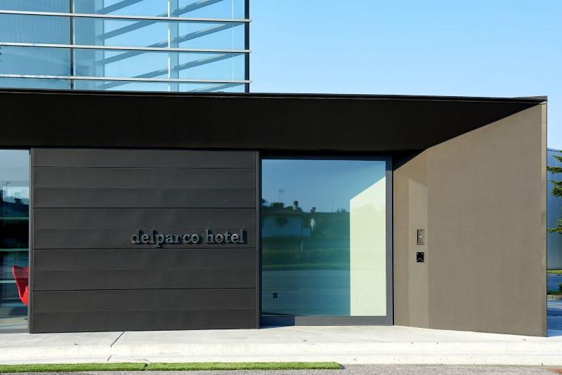 Delparco Hotel - Genel