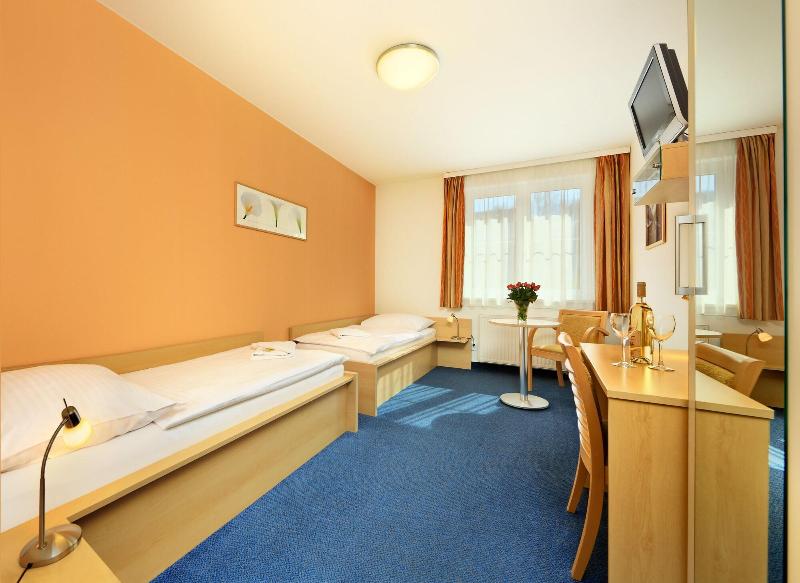 Penzion Krumlov - B&B Hotel - Oda