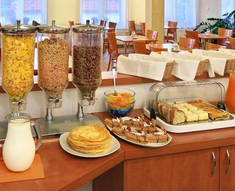 Penzion Krumlov - B&B Hotel - Restoran