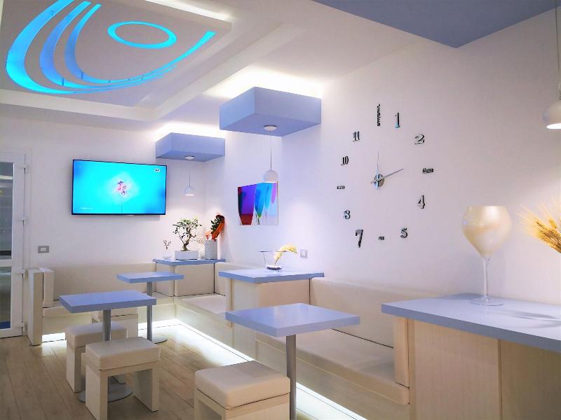 Hotel Perla Gaia - Lobi