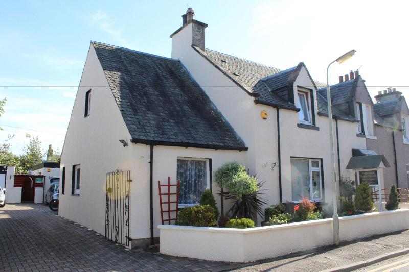 Pitfaranne Guest House - Genel