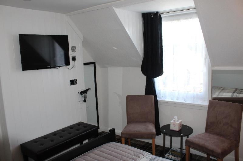 Pitfaranne Guest House - Oda