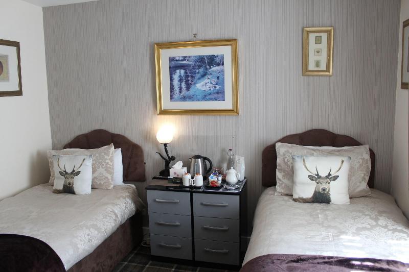 Pitfaranne Guest House - Oda