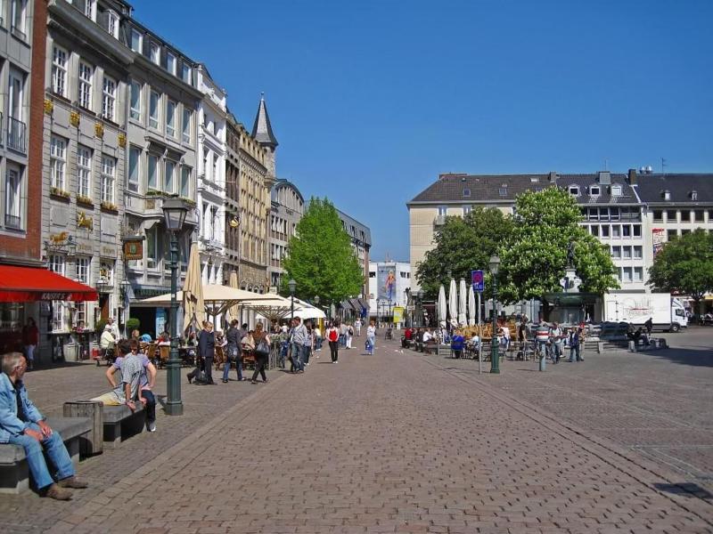 Platinium Hotel Aachen - Genel