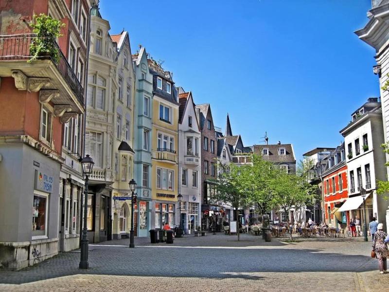 Platinium Hotel Aachen - Genel