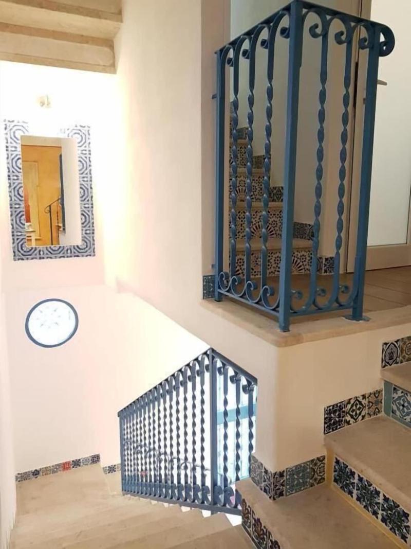 Cortile Sant'Agostino - Lobi