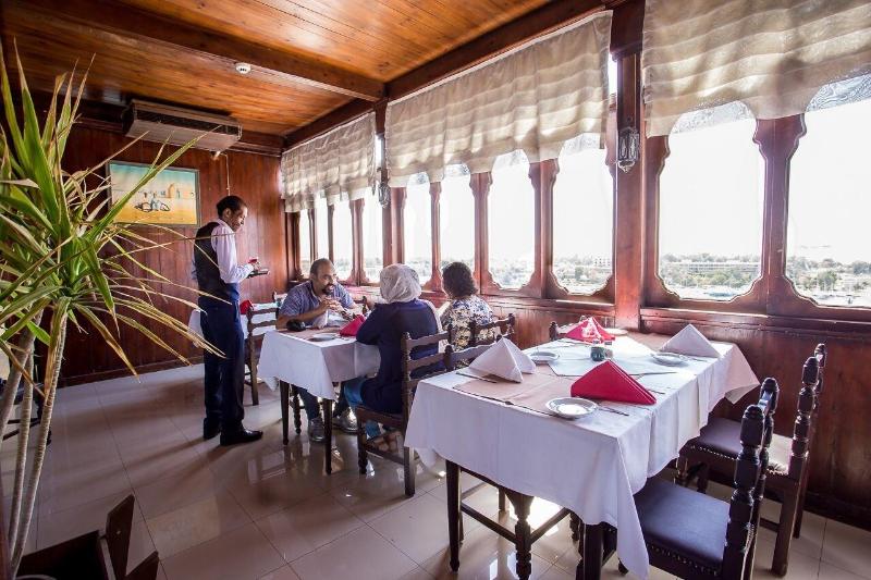 Hapi Hotel - Restoran