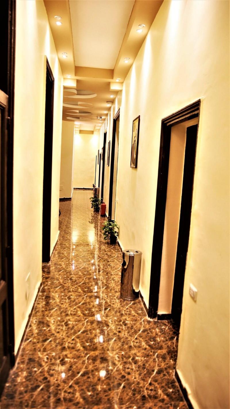 Valencia Hotel - Lobi