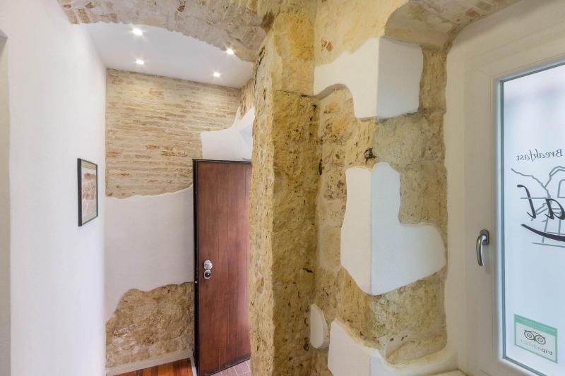 Qaral Bed And Breakfast - Lobi