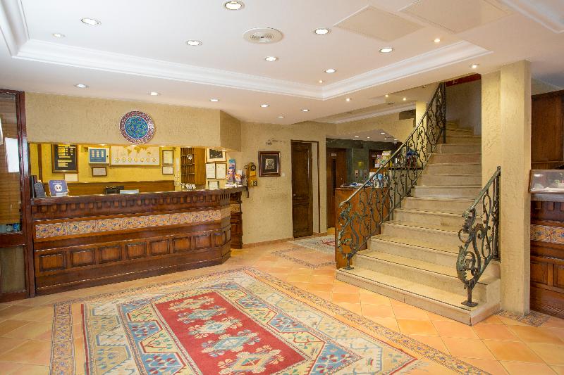 Blue House Hotel - Lobi