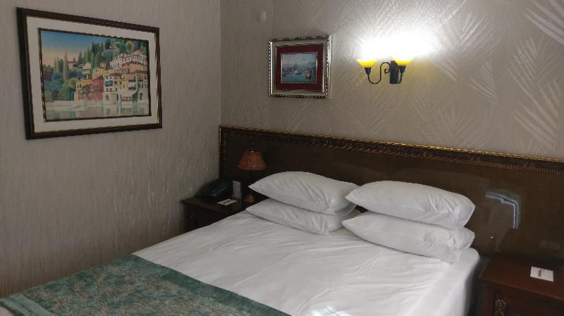 Blue House Hotel - Oda