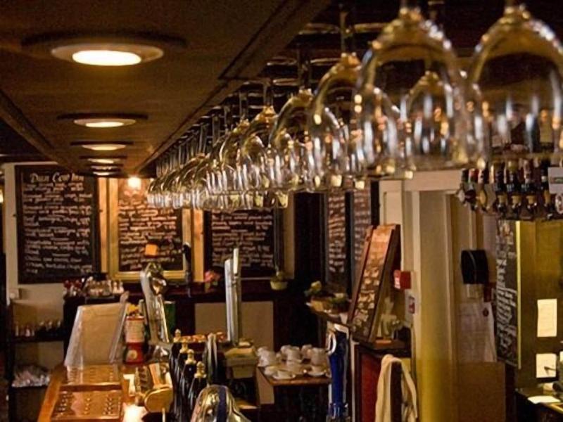 Dun Cow Inn - Bar