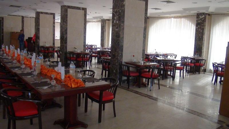 Royal Sea View - Restoran