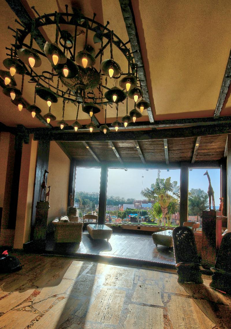 Africana Hotel & Spa - Lobi