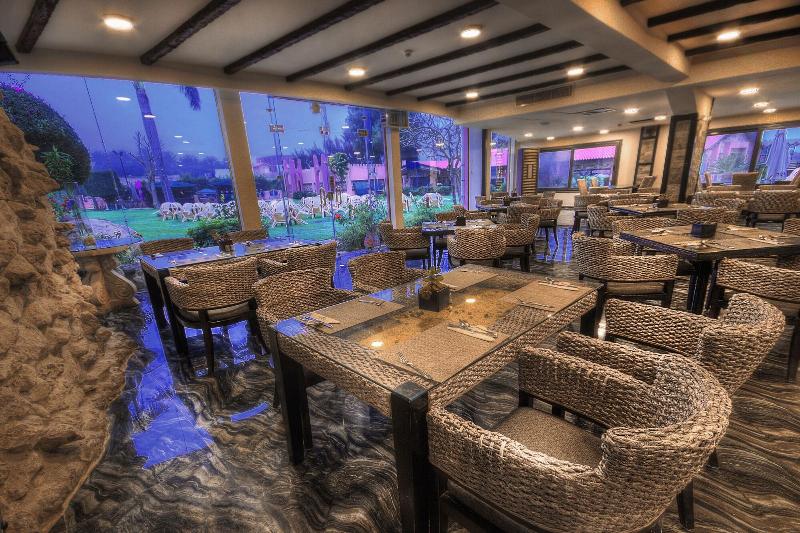 Africana Hotel & Spa - Restoran